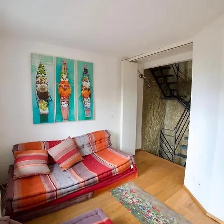 Casa Nella Roccia 公寓 Livergnano